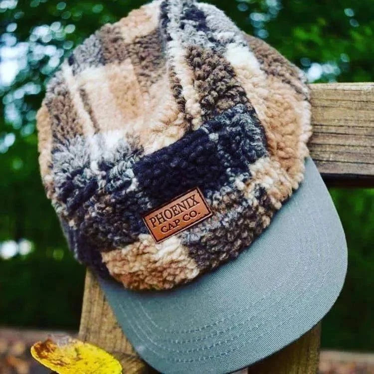 The Grizzly Bear hat detail view