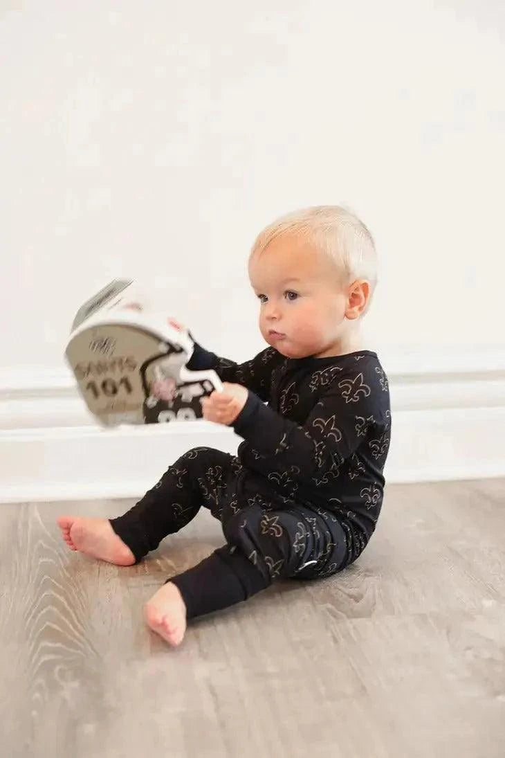 Fleur de lis Double Zipper Bamboo Sleeper - GAME DAY pajamas styling detail