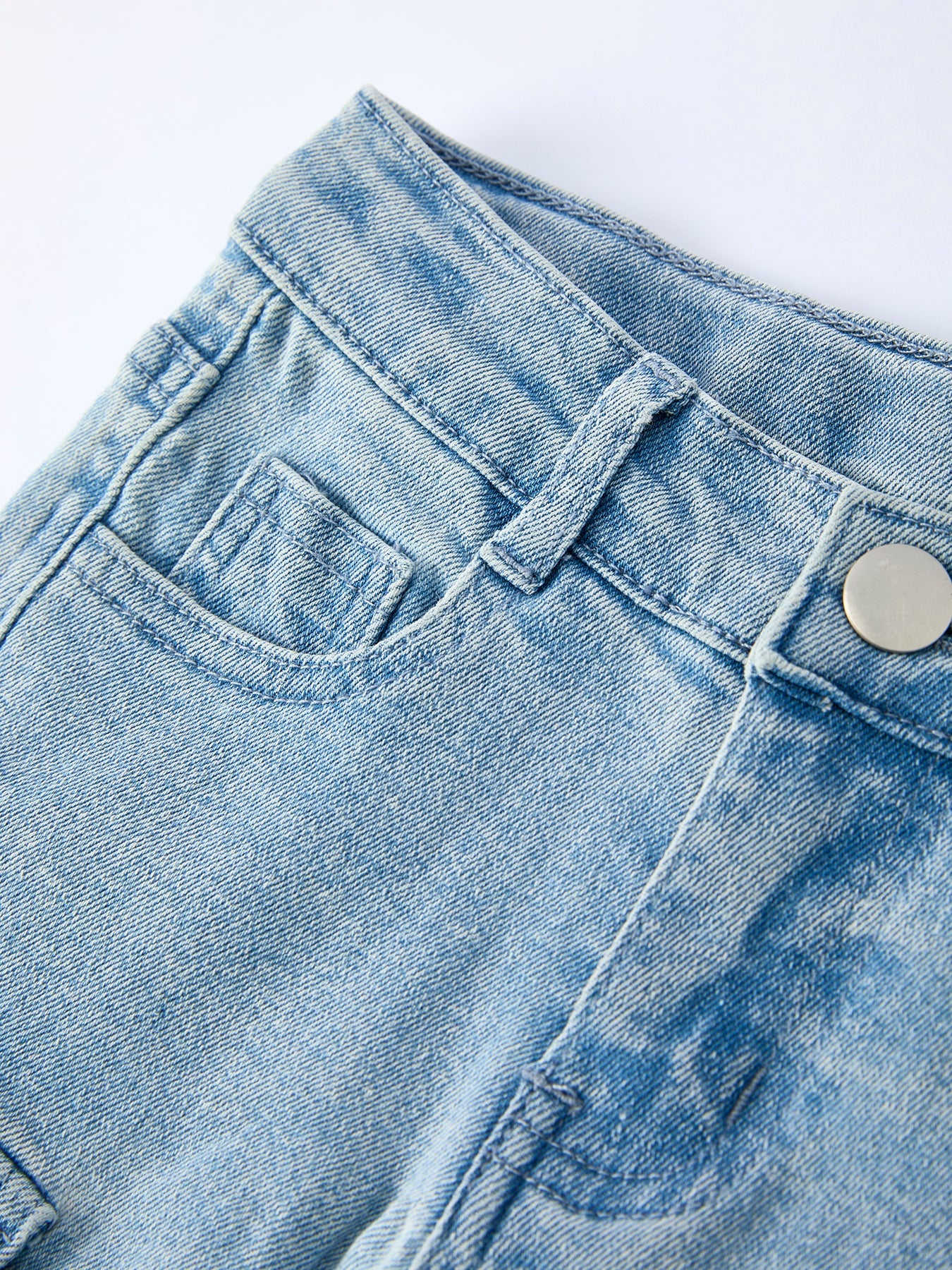 Wide-Leg Denim Pants With Pockets jeans back view