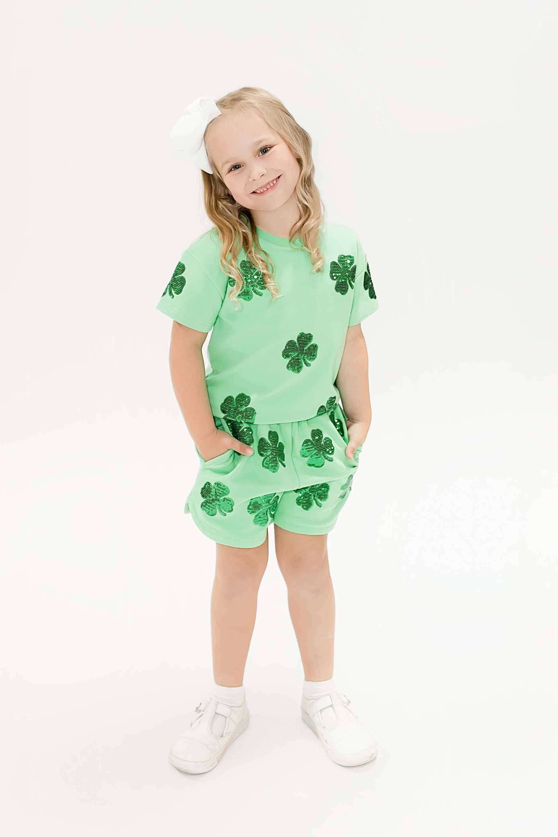 Green Clover Top, detail view