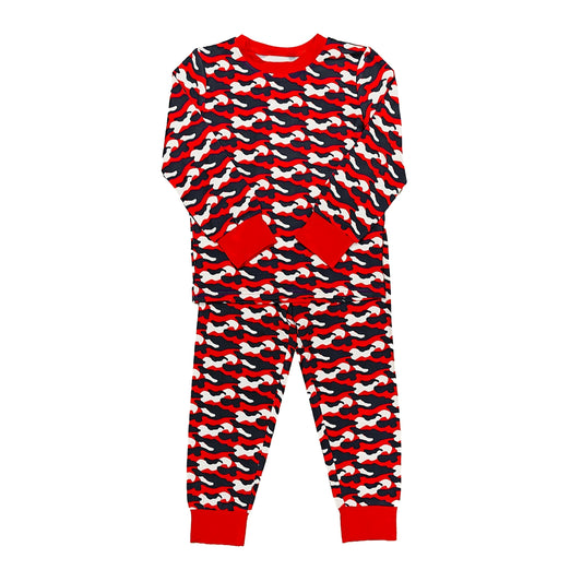 Red and black camo pajamas set with long sleeves and pants in breathable fabric