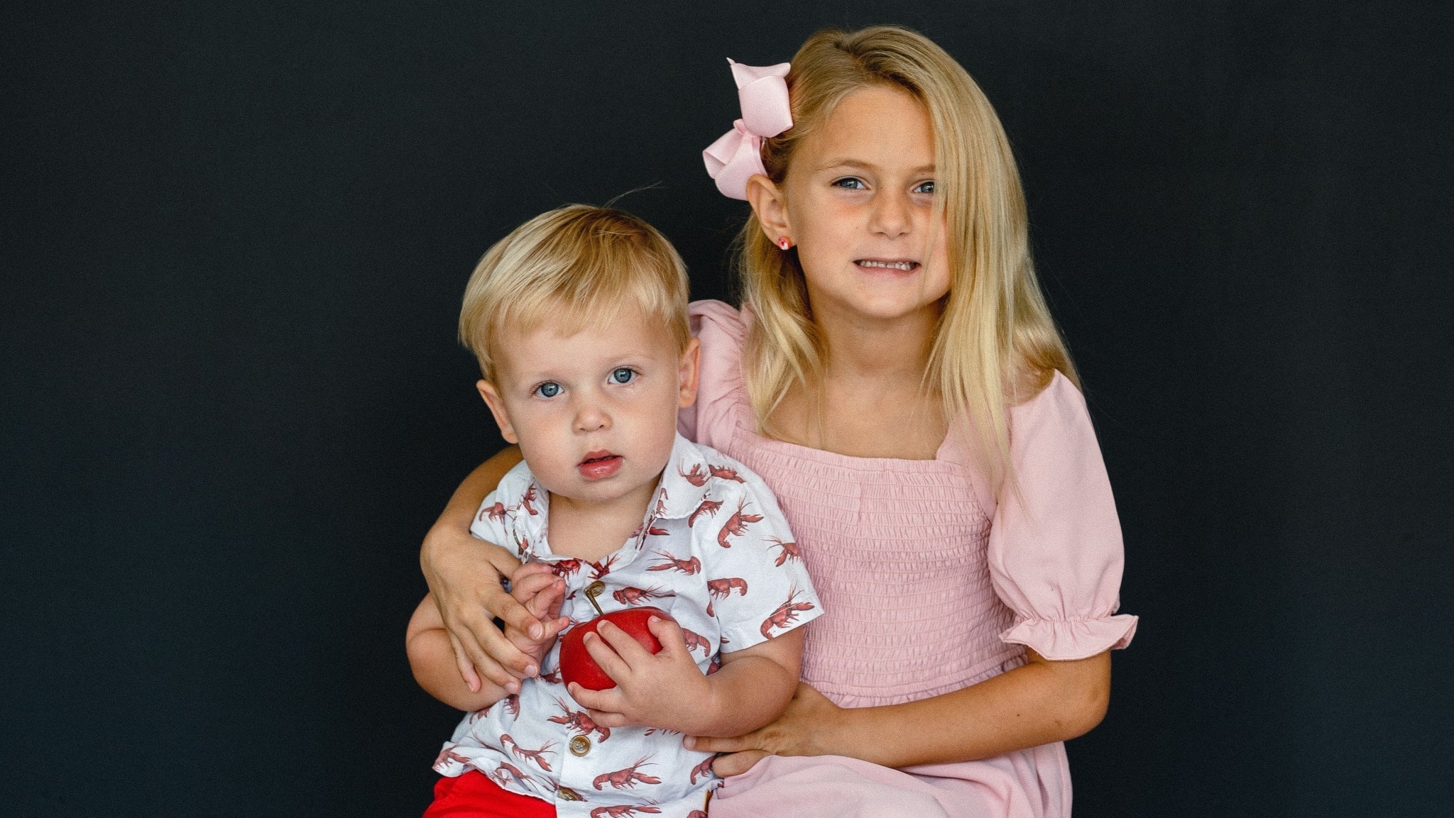 Photo of Lily and Lincoln 