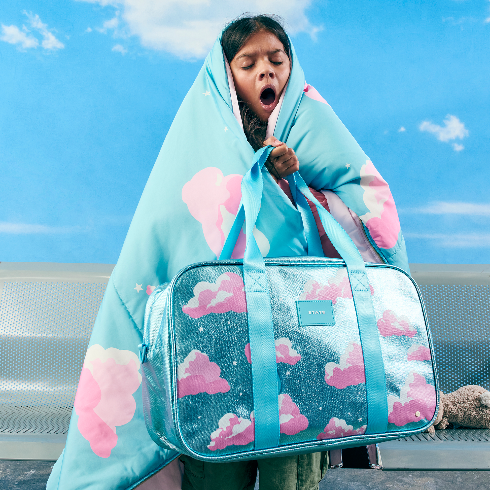 Rockaway Duffle in Clouds, packed for travel