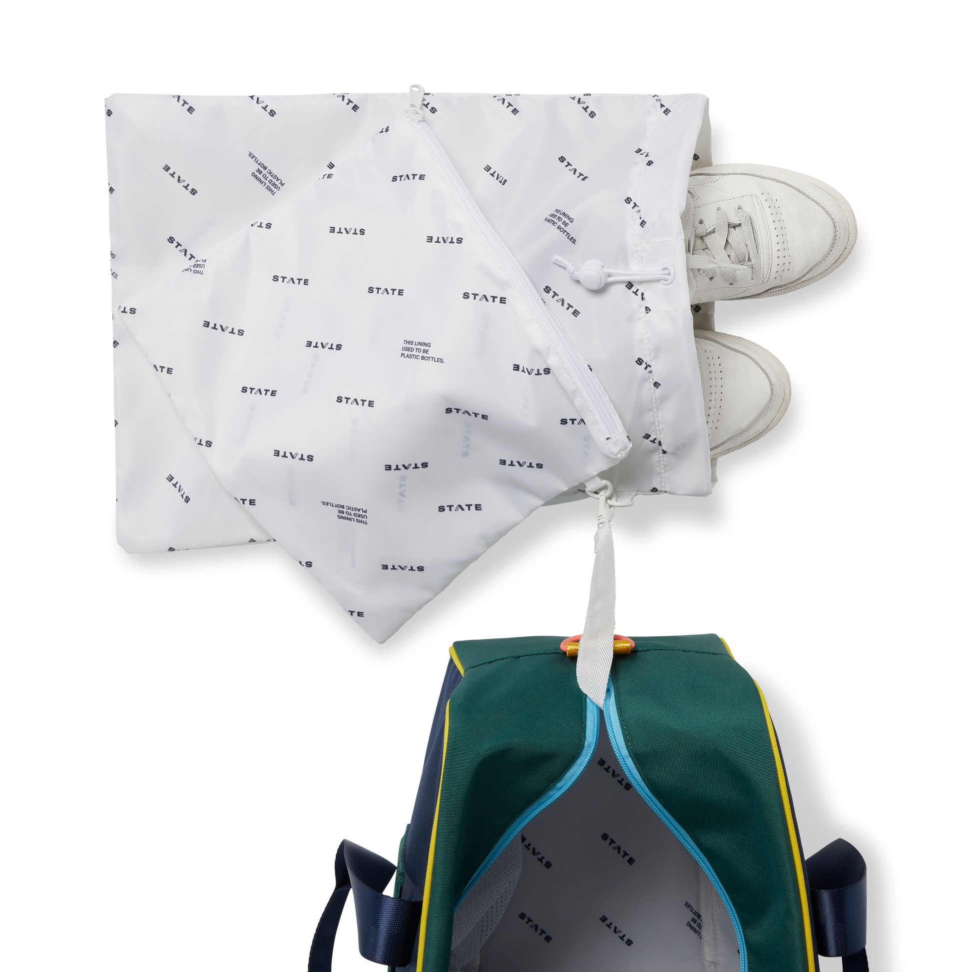 Rockaway Duffle in Clouds, interior view