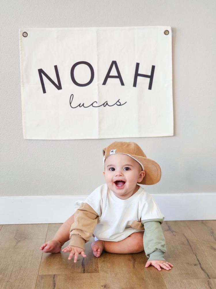 Custom Canvas Name Banner - Daisy Font