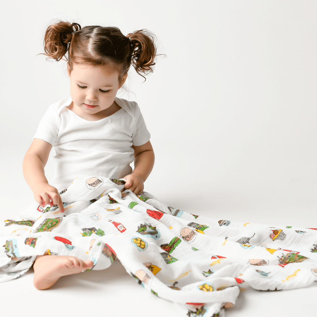GiftSet: Pittsburgh Baby Muslin Swaddle Blanket and Burp Cloth/Bib Combo