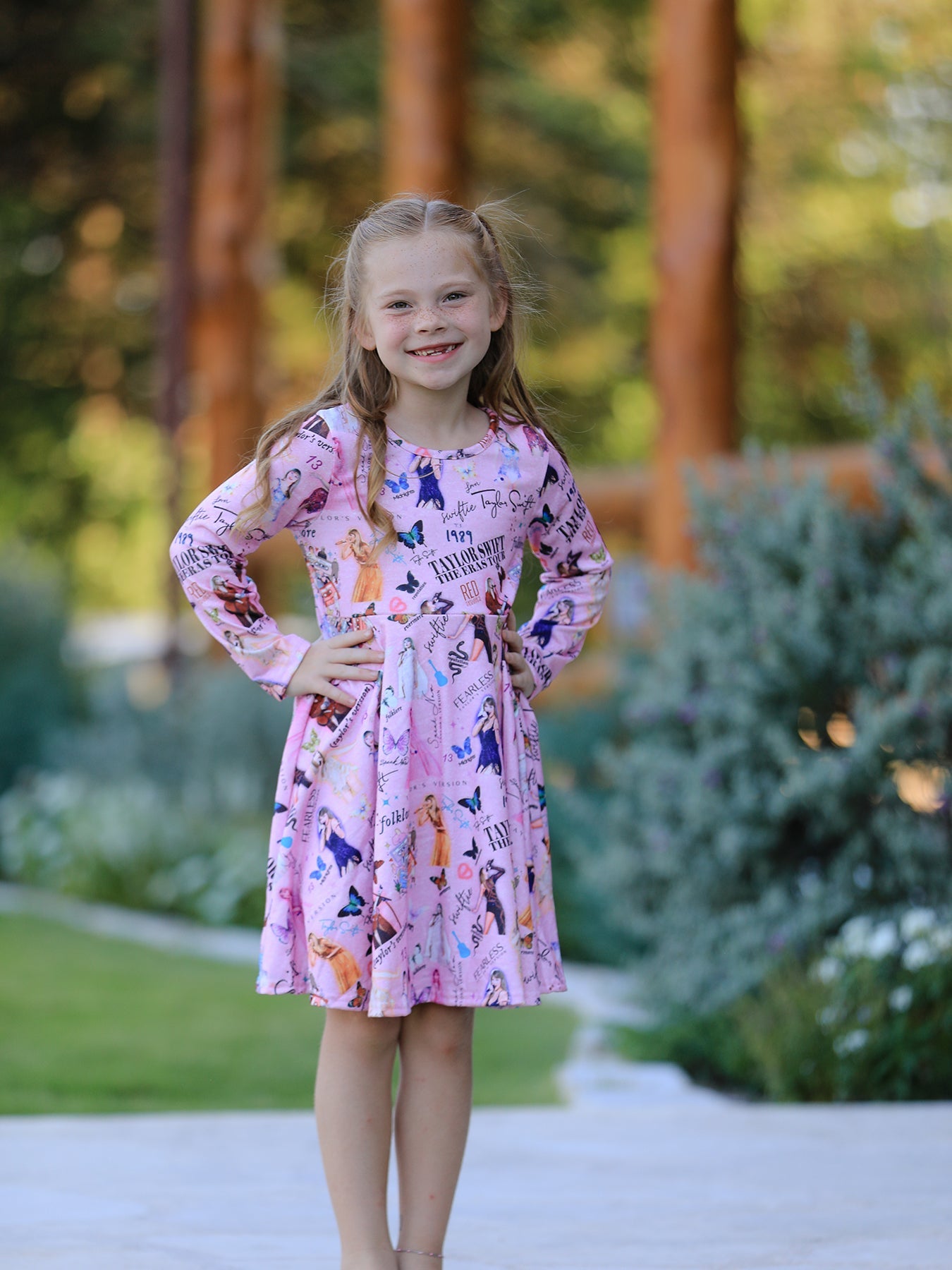 Christmas Ts Twirly Print Girls Milk Silk Dress：Musical Journey in Style